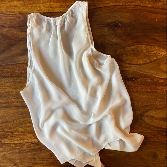 WILFRED. 100% Silk. Size Medium. Color: Ivory. - Picture 3 of 8